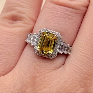 Radiant High Quality Lab Grown 2 Carat Yellow Sapphire Gemstone Silver Ring